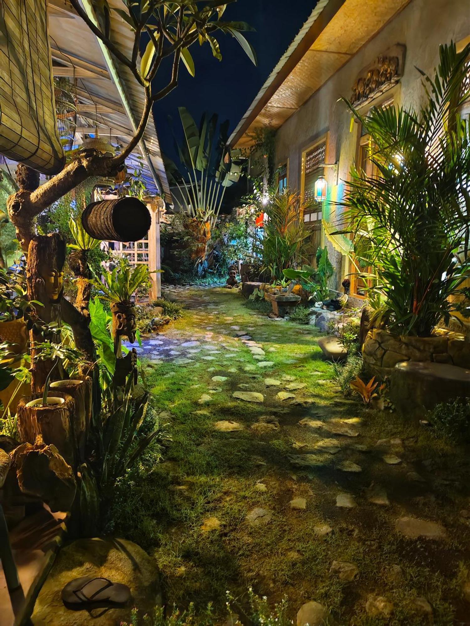 Ostello Vin Vin Ubud Esterno foto